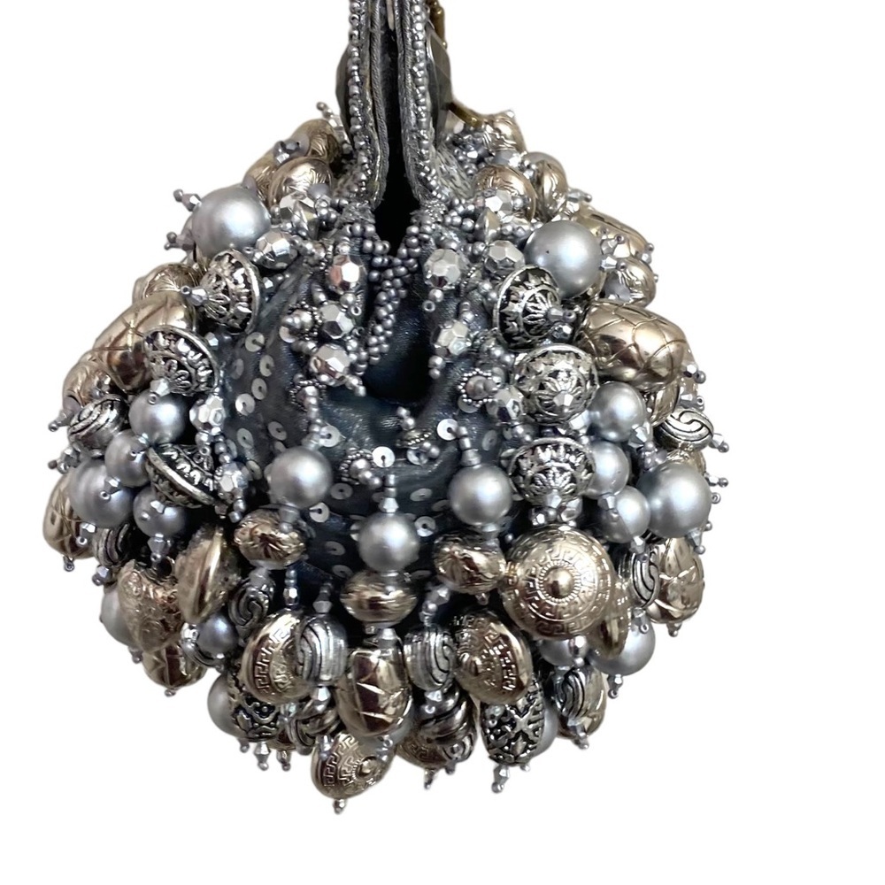 Mary Frances gray evening bag silver rare - Picture 4 of 9